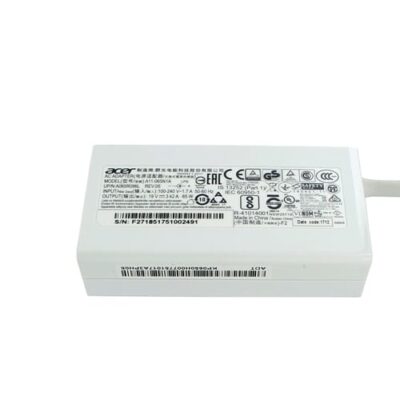 Laptop lader AC Adapter 65W Wit 3,0 x 1,1mm
