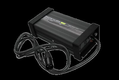 MegaCharge Lithium-ion 12V 10A