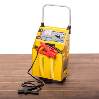 Neostart 620 Acculader/Startbooster 12-24V