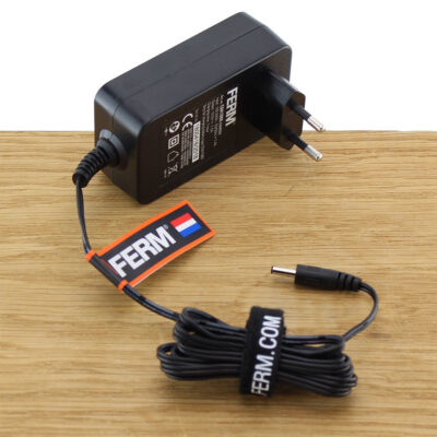 CDA1086 Fast Charger Adapter 10.8/12V