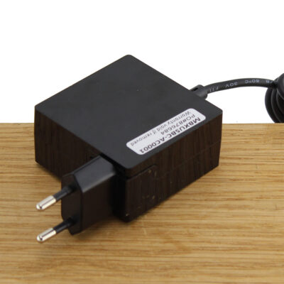 USB-C Power Adapter 45W Multi