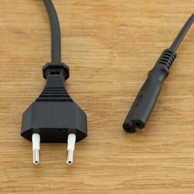 Voedingskabel / power cord C7 3M